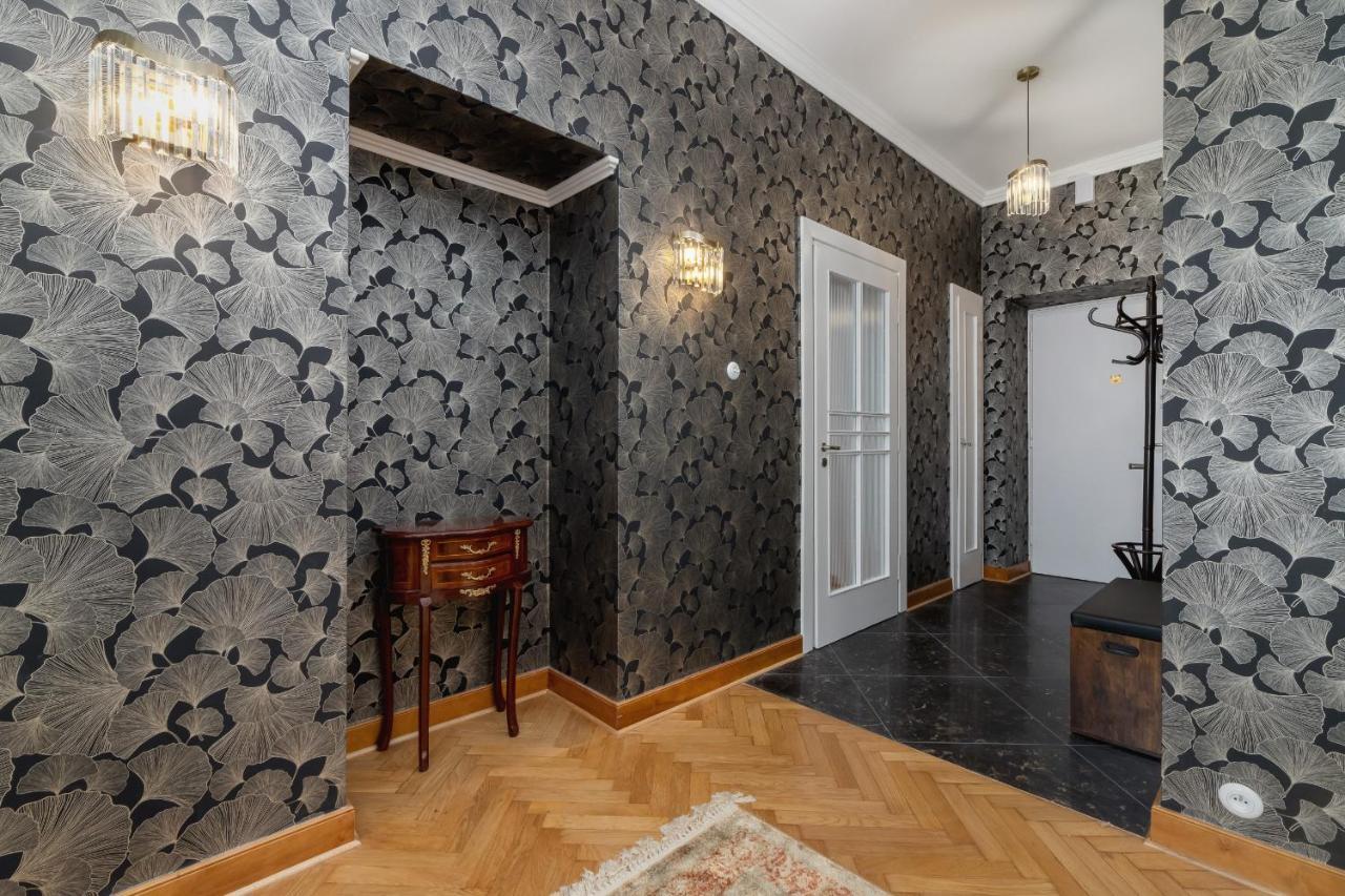 Luxurious & Unique Apartment Mickiewicza Cracow By Renters Prestige Краків Екстер'єр фото